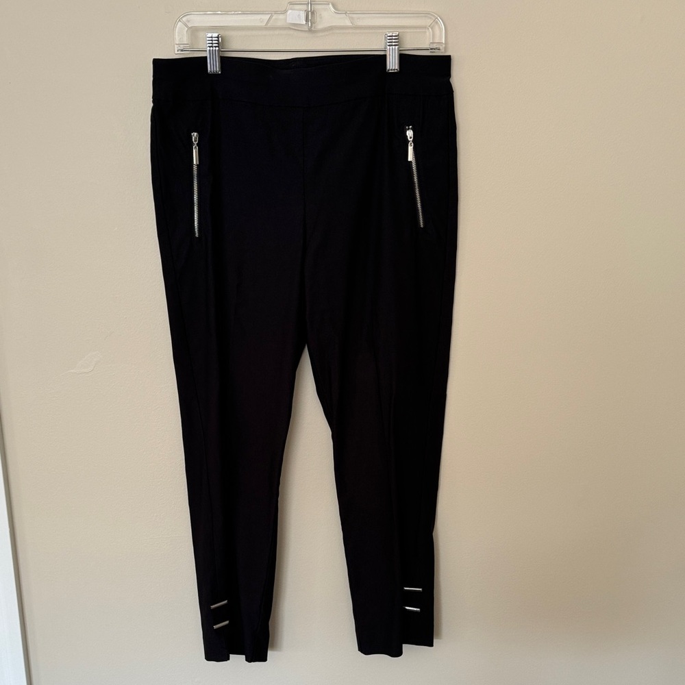 Melanie Lyne Black Women's Pants with Zipper Accents